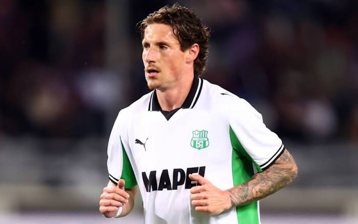 Sky Sport riporta: "Pinamonti è la priorità della Lazio" Si allontana dalla Fiorentina per il post Kean - 