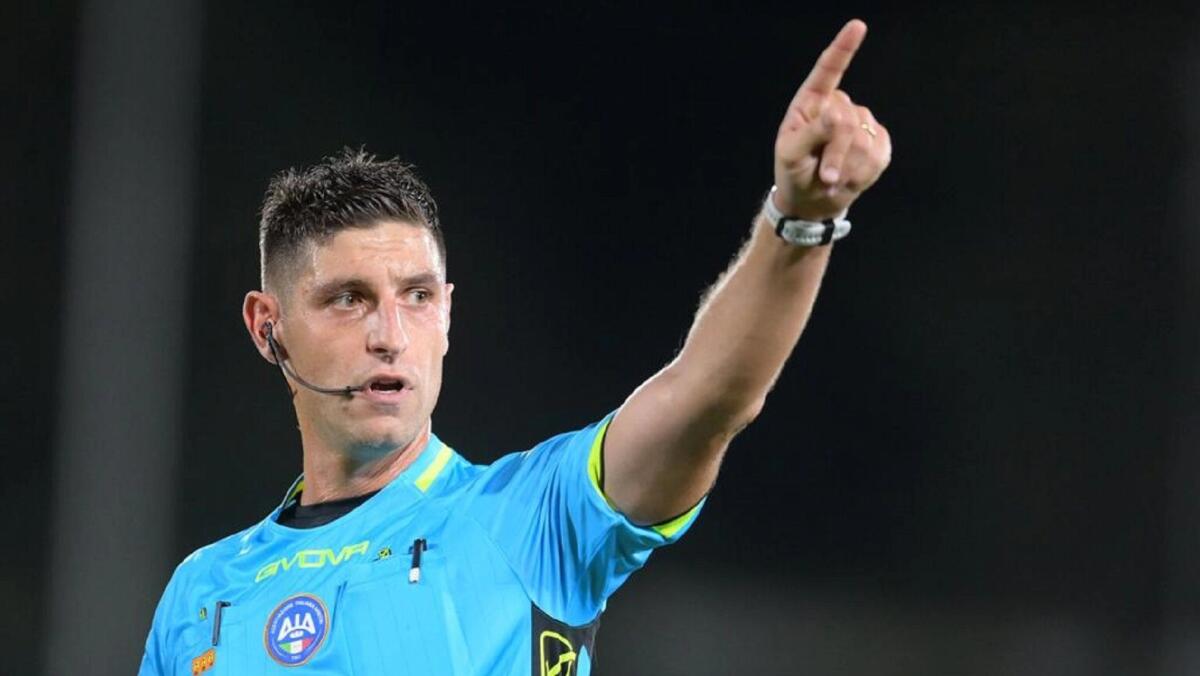 Fiorentina - Frosinone sarà arbitrata da Collu. Sarà la quarta volta in carriera - 