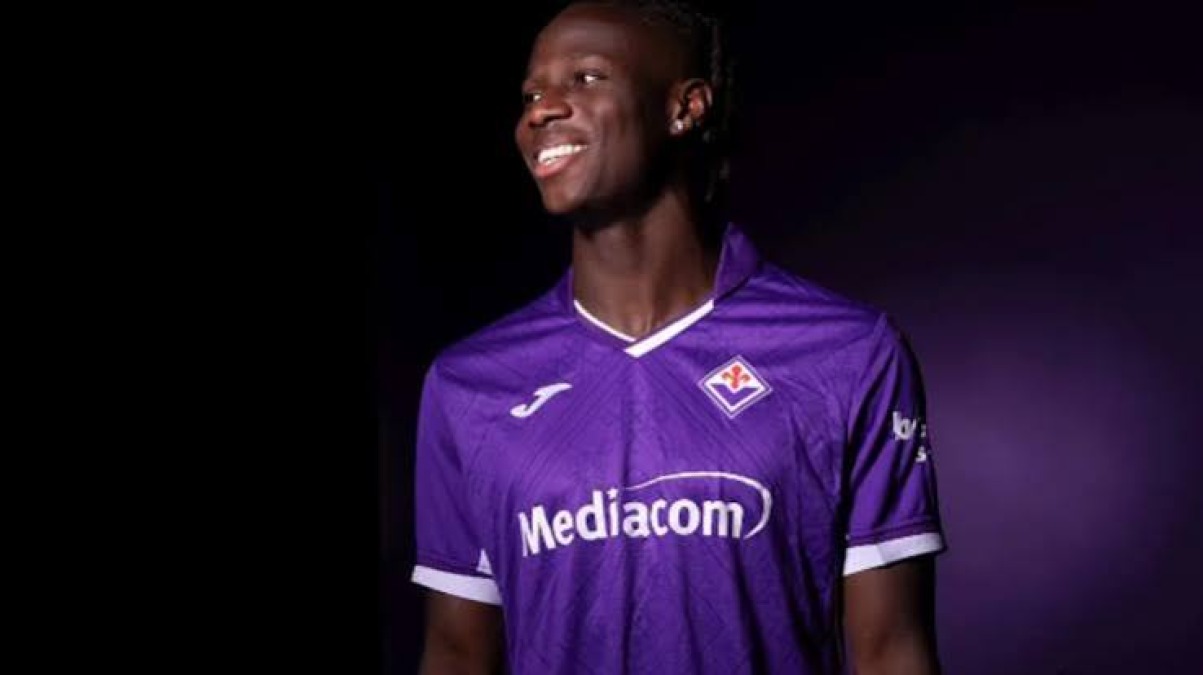 Njie: "Torneremo più forti e migliori, un onore indossare questi colori per la prima volta" - 