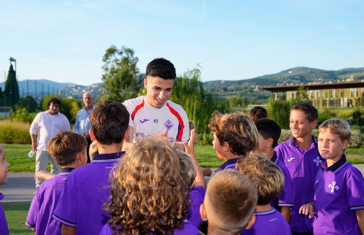 Parisi in visita al settore giovanile: "Continuate a dare tutto per raggiungere i vostri sogni"   - 