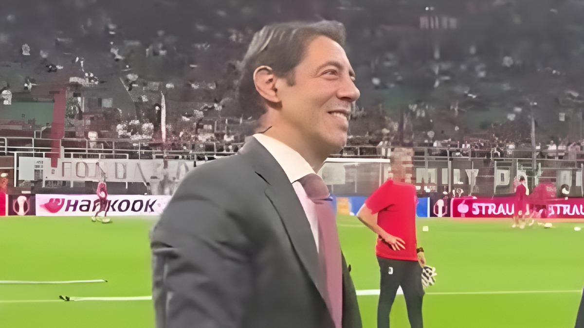 Dopo il Franchi, anche San Siro si inchina a Rui Costa: l’omaggio del Meazza all’ex numero 10 - 