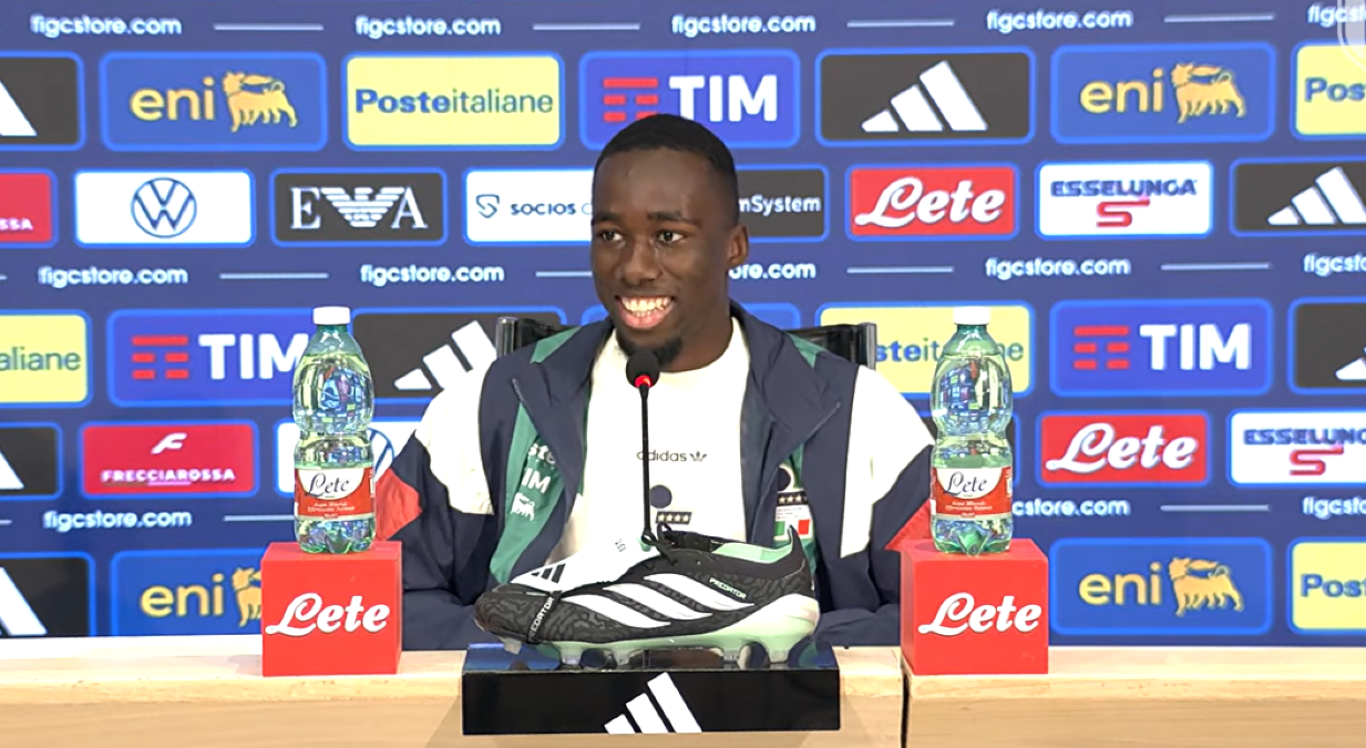 Kayode: "Se sono qui è grazie alla Fiorentina, provo orgoglio. Ho sentito tantissimi ex viola" - 
