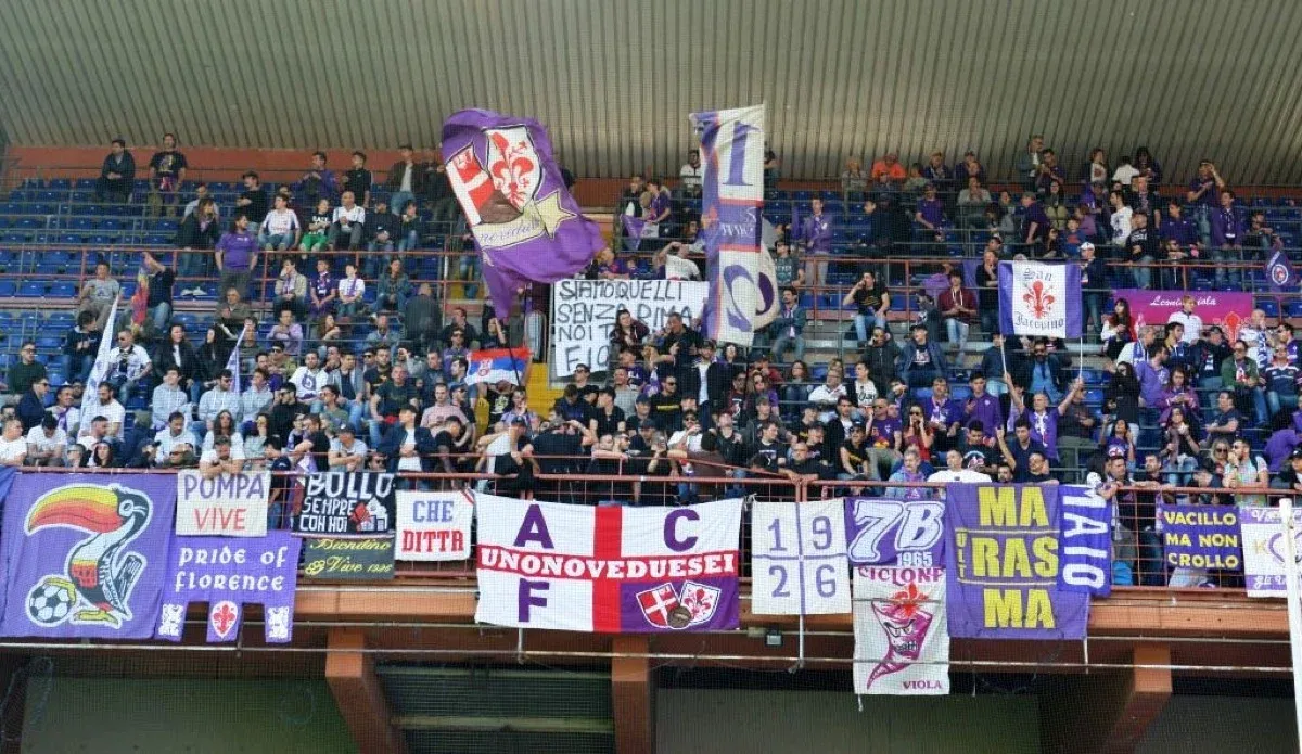 Nazione: "Marassi si tinge di viola: 1.650 tifosi al seguito e coreografia pronta" - 