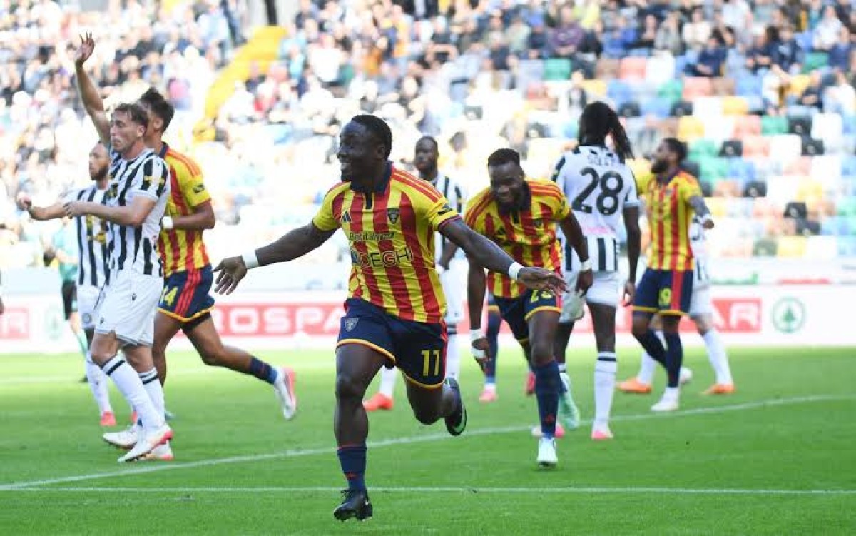 Colpo salvezza del Lecce ad Udine, i friulani restano a 4 punti in classifica come la Fiorentina - 