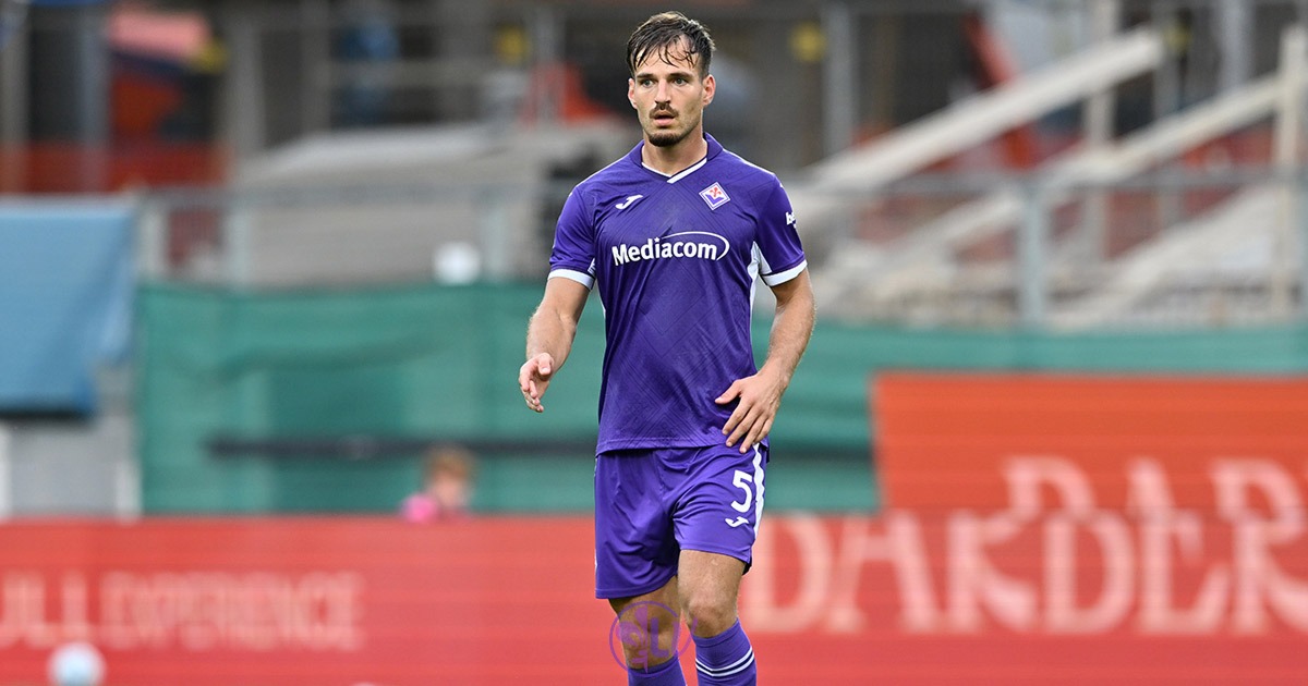 Pongracic: "Oggi dobbiamo essere cattivi, tosti e compatti. Dobbiamo difendere con tutta la squadra" - Firenze, Stadio Franchi, 19.10.2026, Fiorentina-Como, foto Lisa Guglielmi. Copyright Labaroviola.com